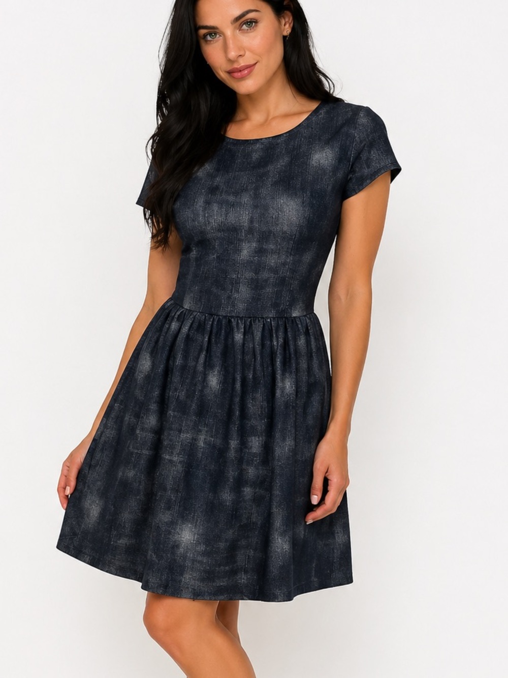 NWT Francesca’s Backless Dress